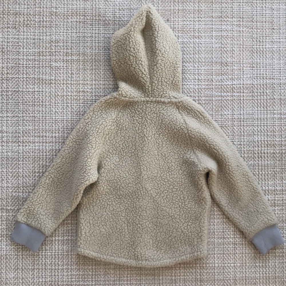Patagonia Fleece Jacket (size 4T) - Picture 2 of 3